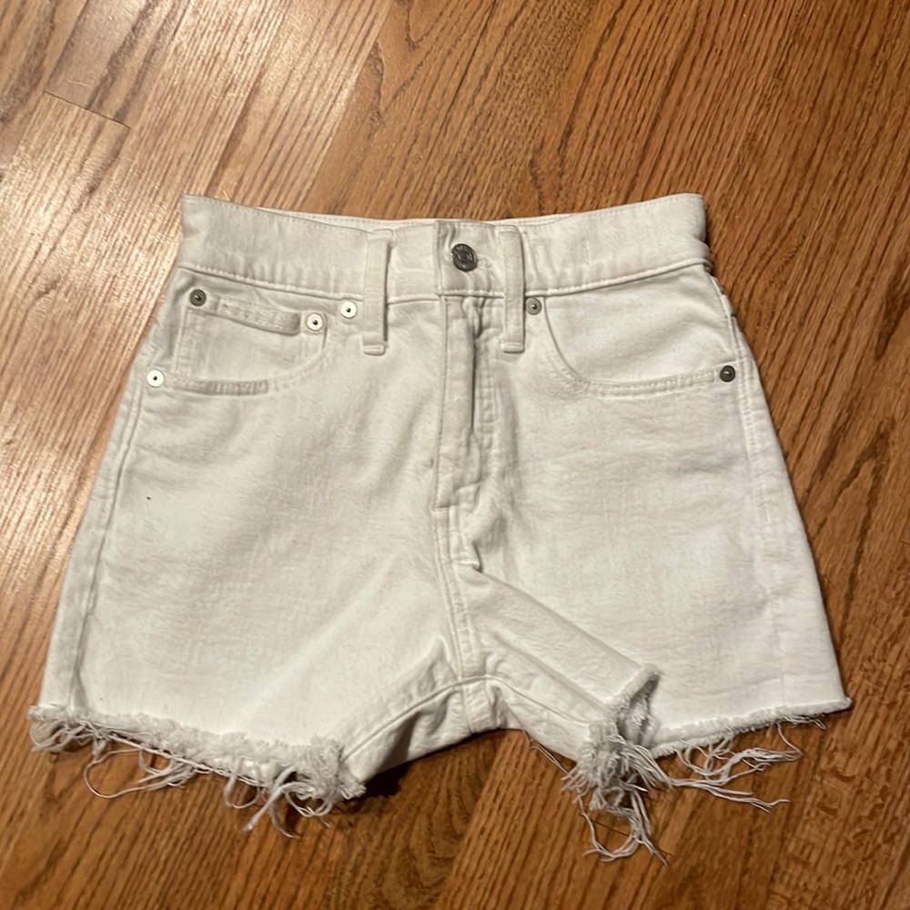 Madewell size 23 high rise shorts